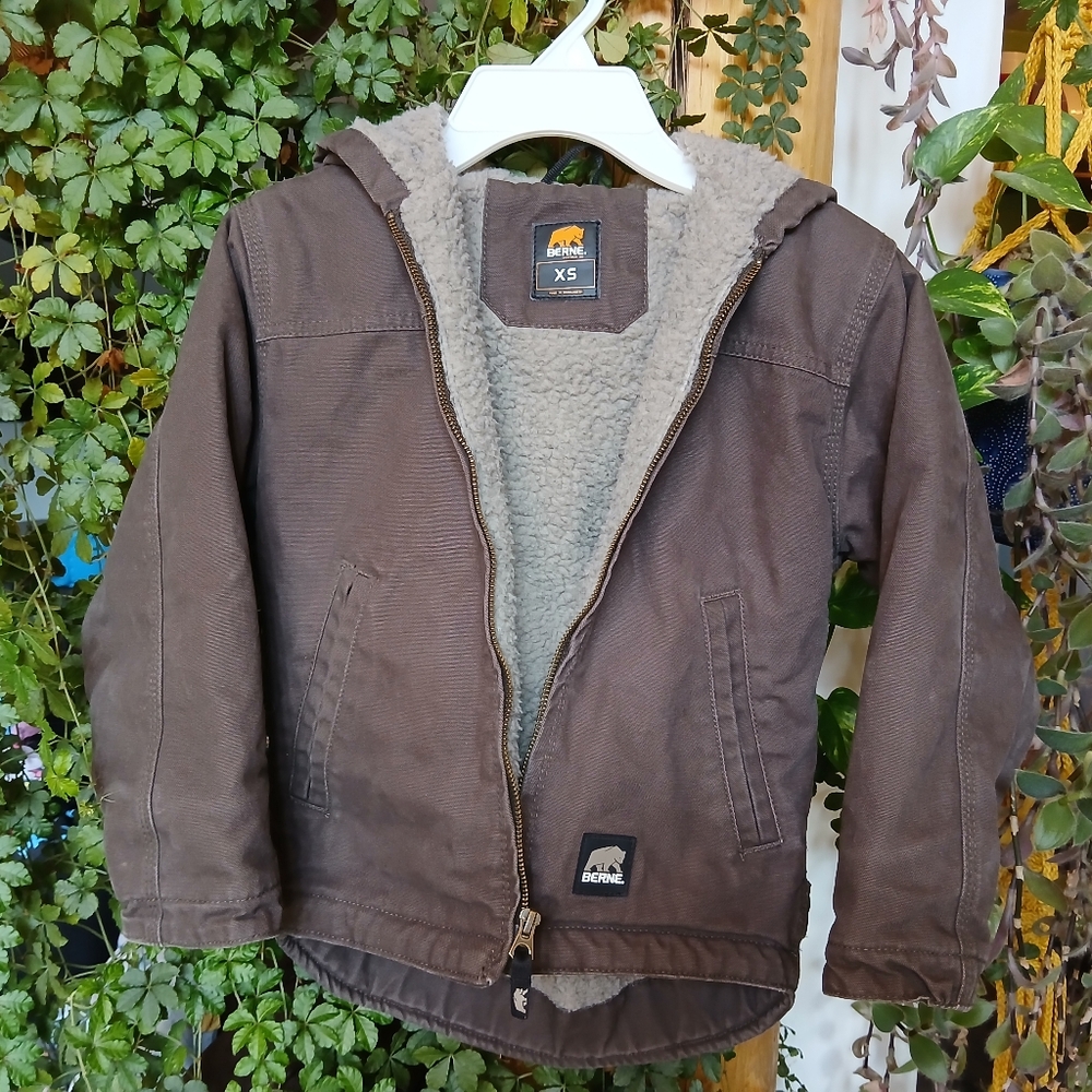 Berne sherpa lined duck coat youth XL